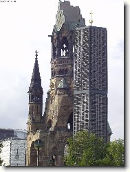 Zbombardovan� kostel v Berl�n�